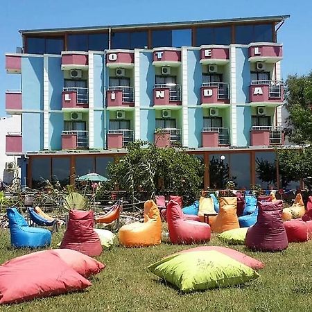 Linda Butik Otel Guemuelduer İzmir Luaran gambar